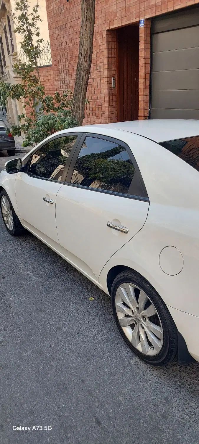 کیا سراتو 2.0 لیتر اتوماتیک GT لاین - 2010