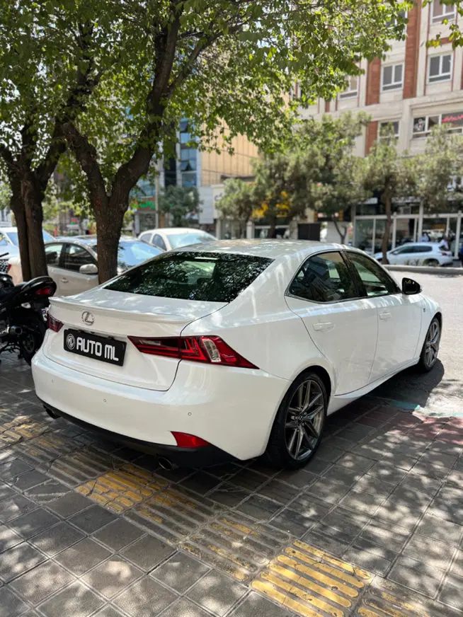 لکسوس IS 250 Fsport - 2015