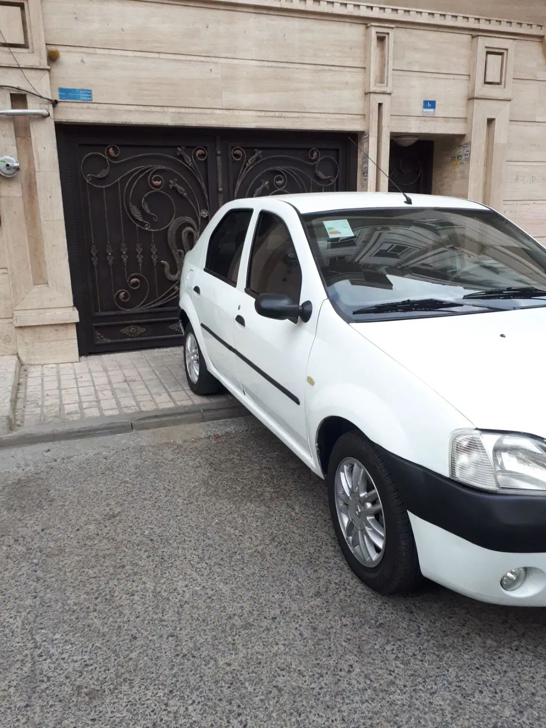 خودرو رنو، تندر 90 آگهی ann_20055255