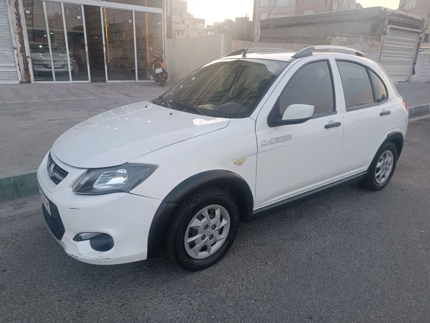 خودرو کوییک، معمولی آگهی ann_20055276