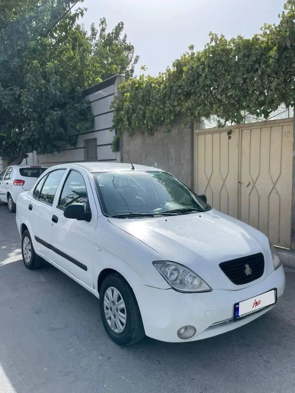 تیبا صندوق دار SX - 1395