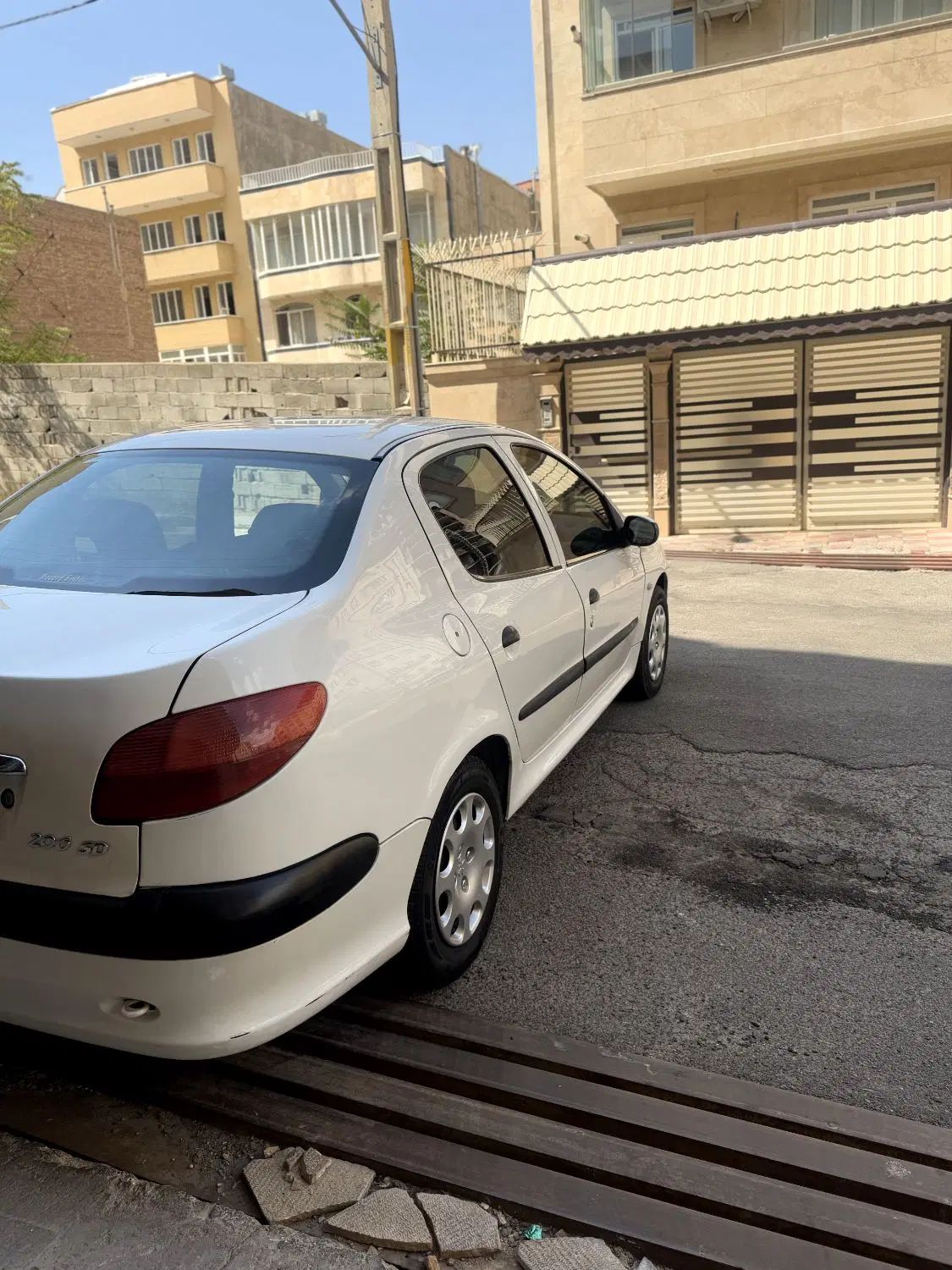 پژو ۲۰۶ صندوق دار v10 - 1387