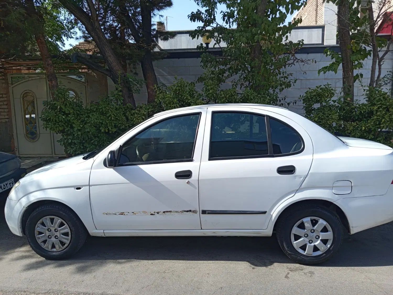 تیبا صندوق دار EX - 1394