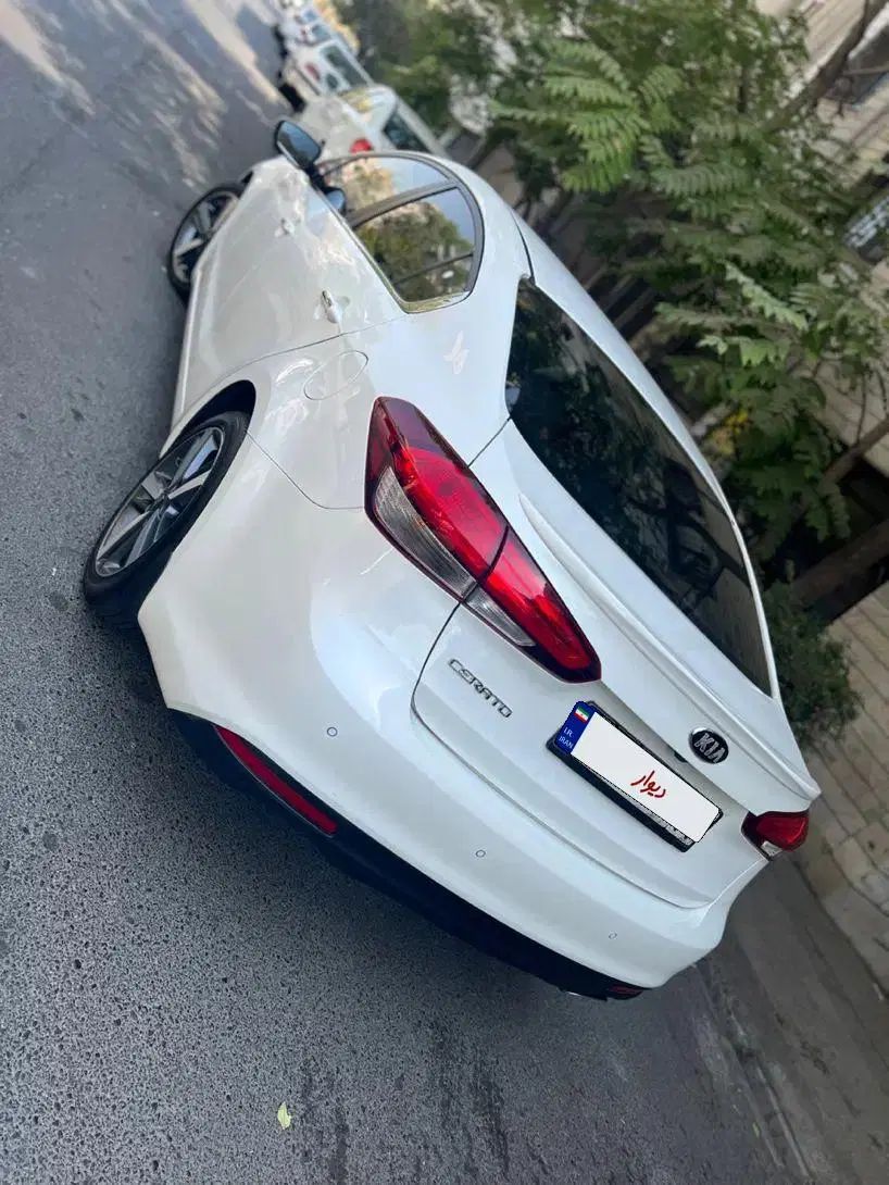 کیا سراتو 2.0 لیتر اتوماتیک GT لاین - 2017