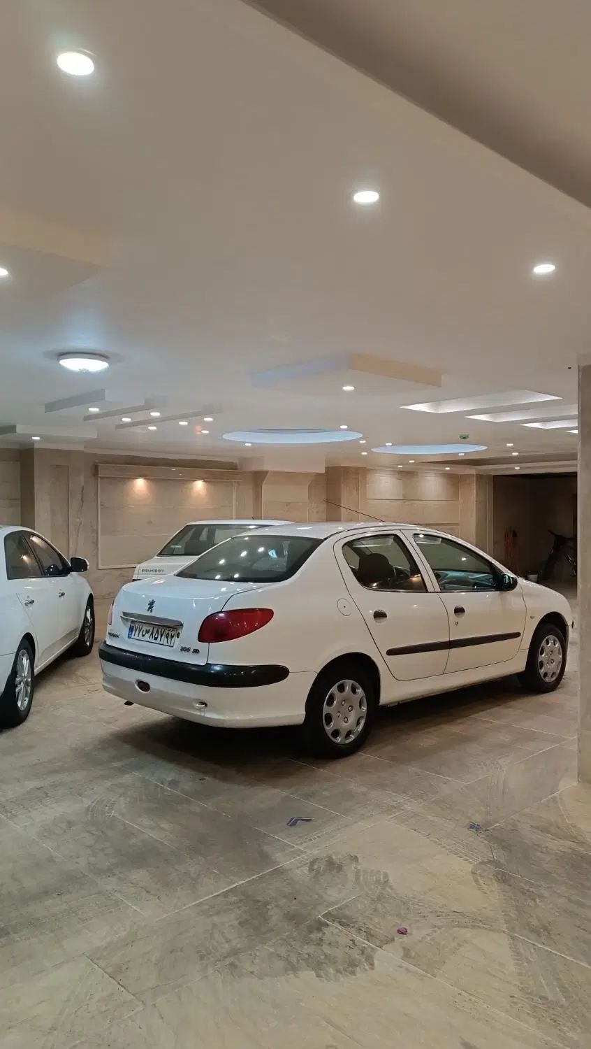 پژو ۲۰۶ صندوق دار v8 - 1389