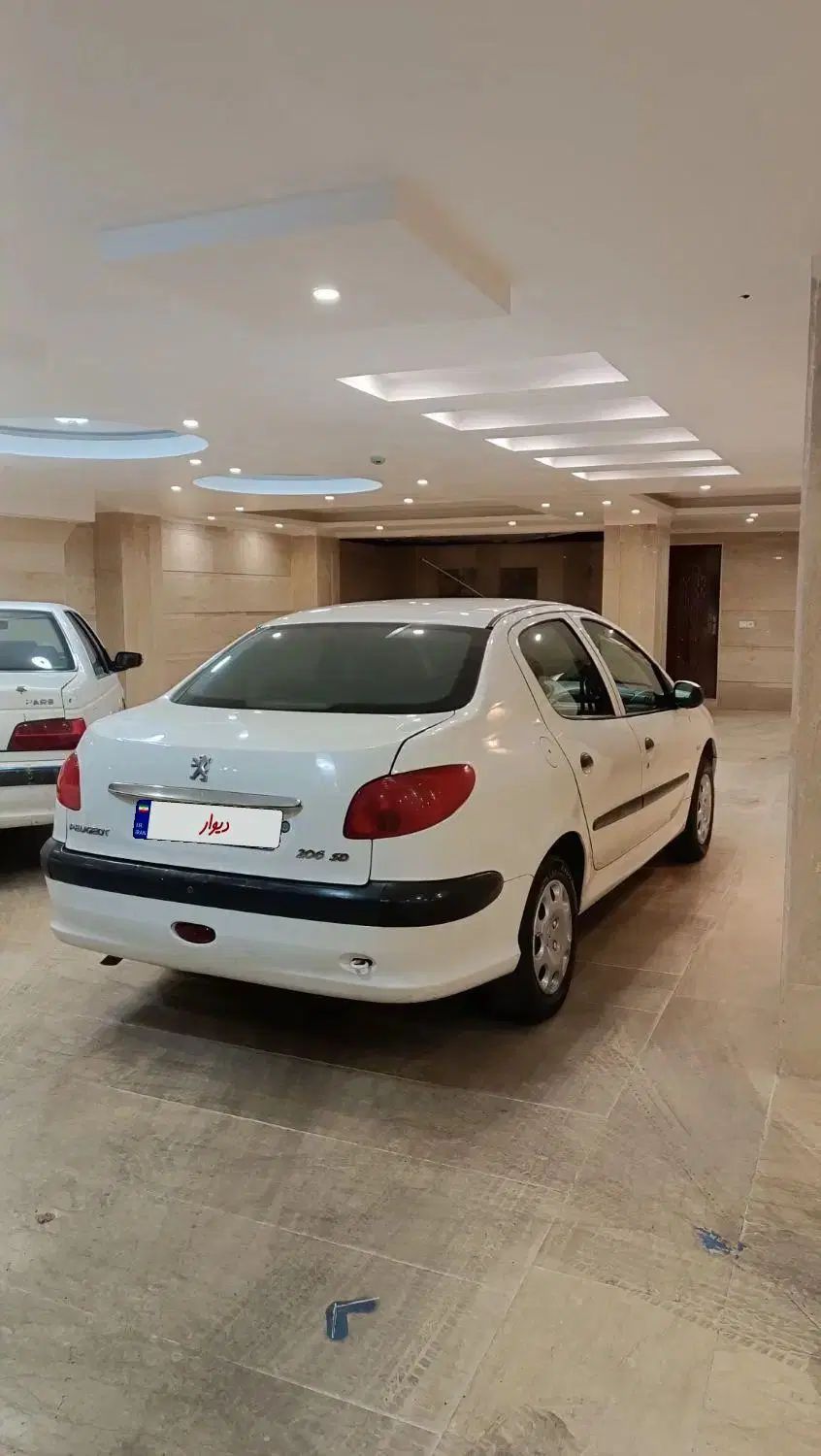 پژو ۲۰۶ صندوق دار v8 - 1389