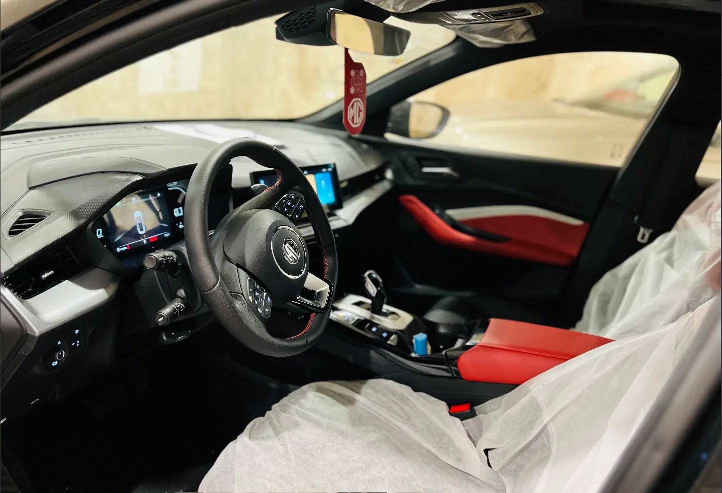 ام جی GT اتوماتیک - 2024