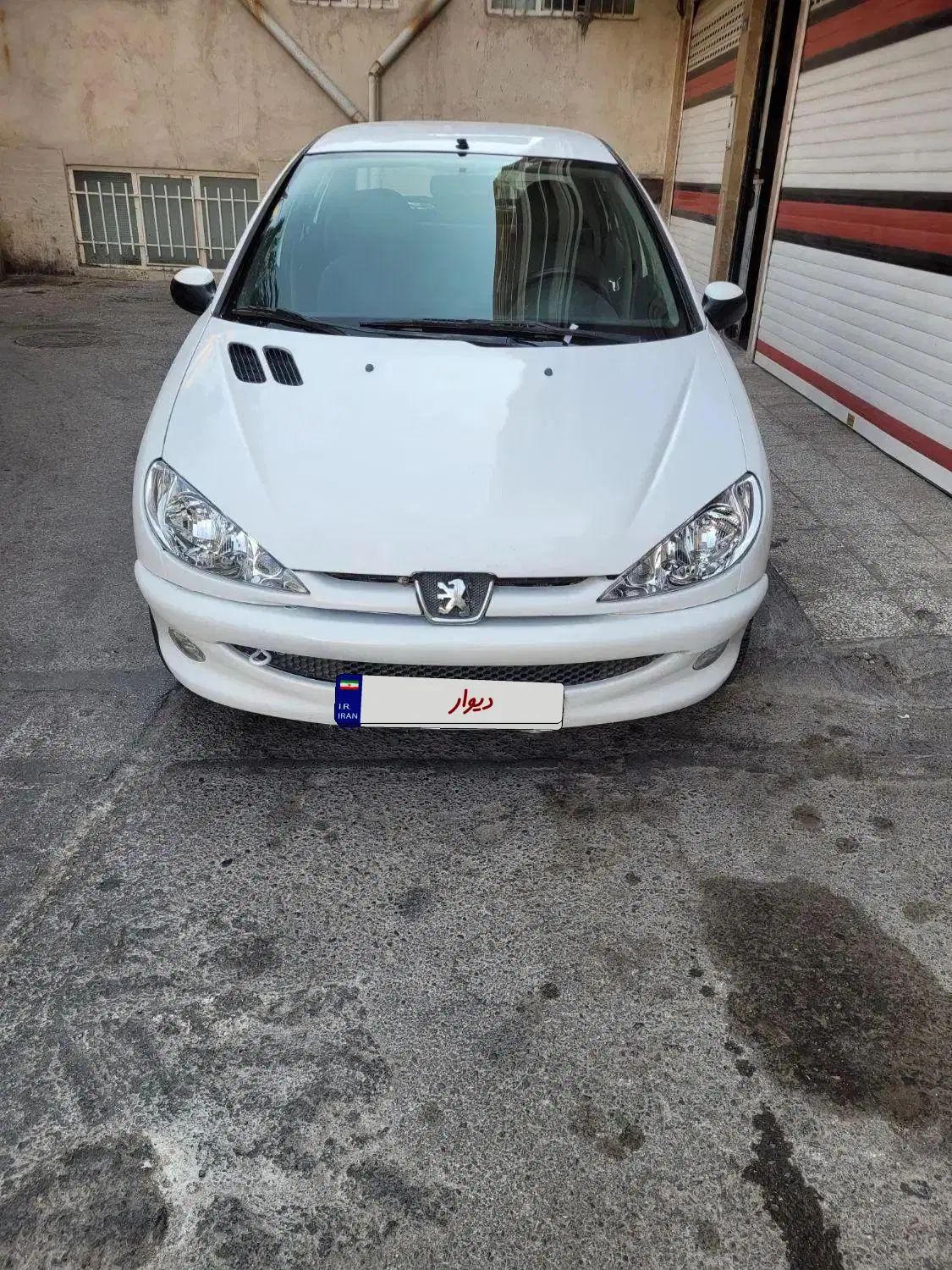 پژو ۲۰۶ صندوق دار v8 - 1394