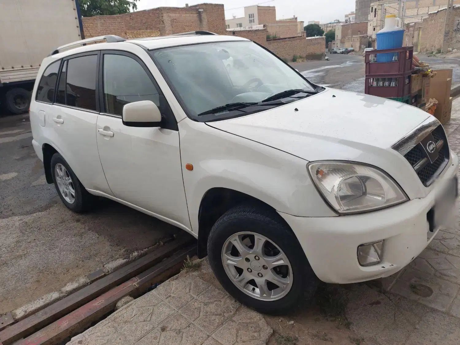 خودرو ام وی ام، X33 آگهی ann_20056337
