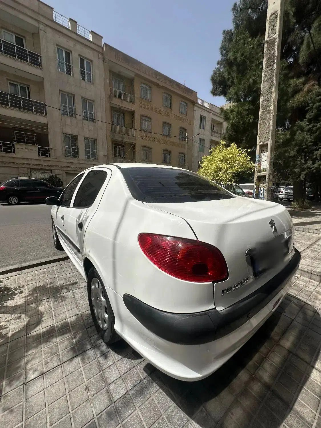 پژو ۲۰۶ صندوق دار v8 - 1396
