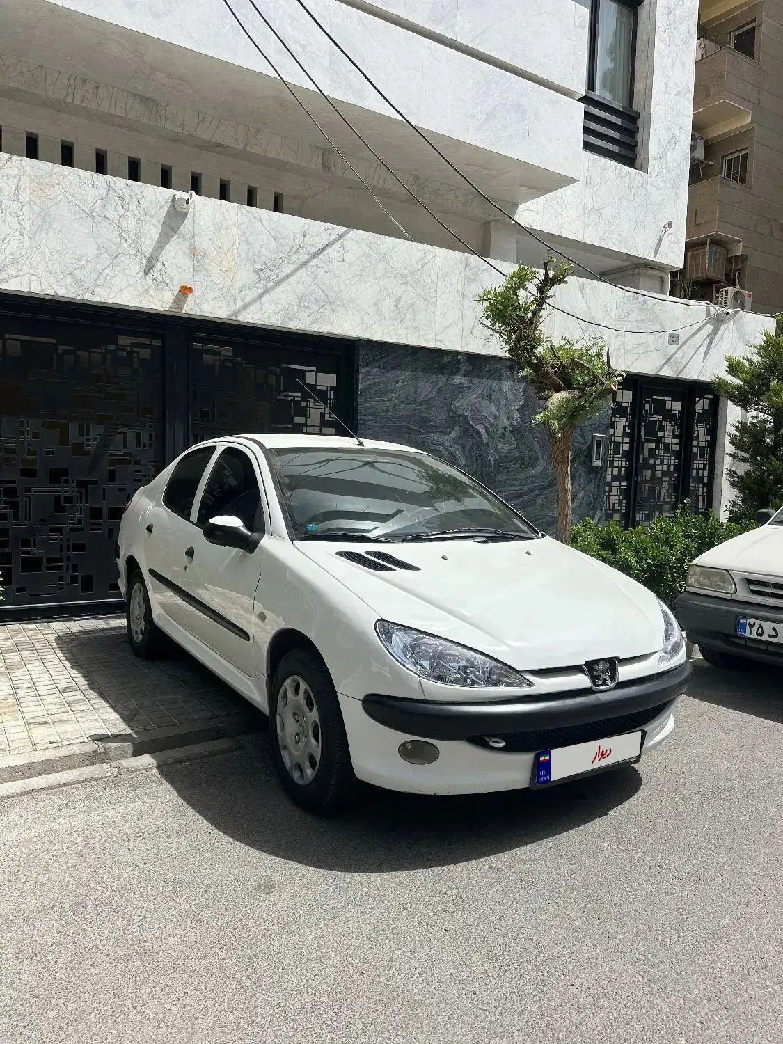 خودرو پژو، ۲۰۶ صندوق دار آگهی ann_20056379