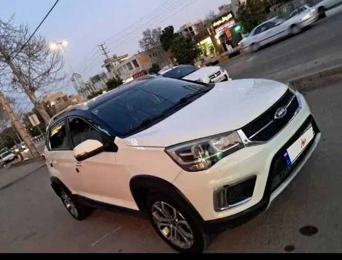 ام وی ام X22 دنده‌ای لاکچری - 1396