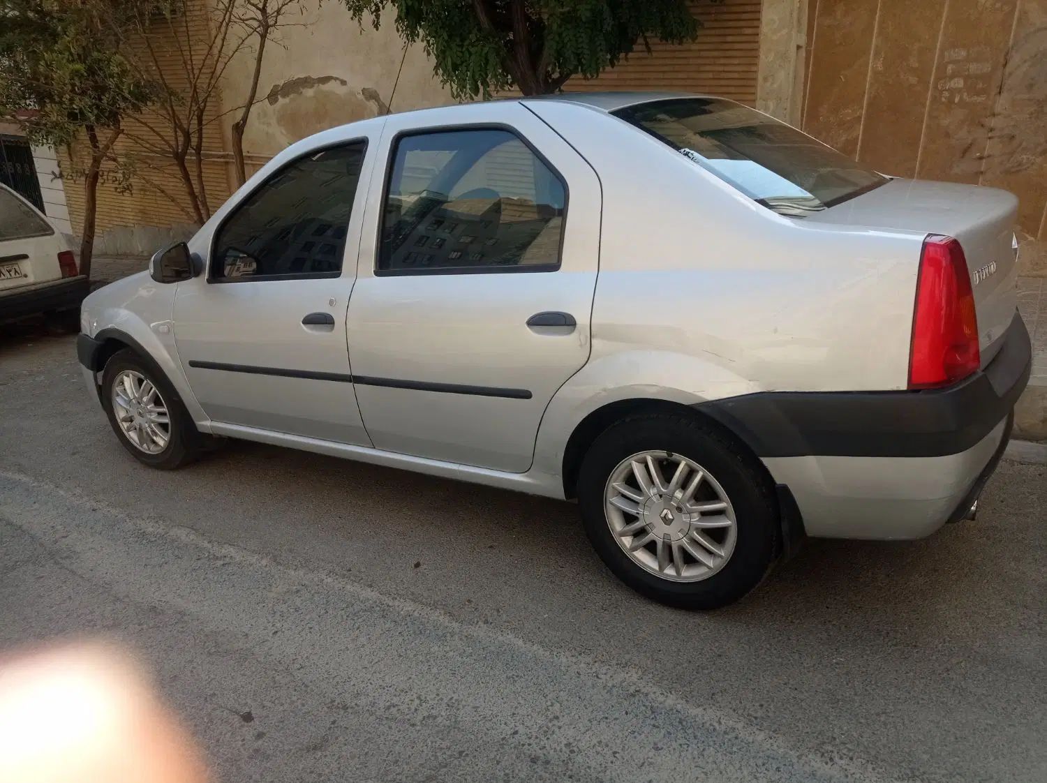 رنو تندر 90 E1 - 1386