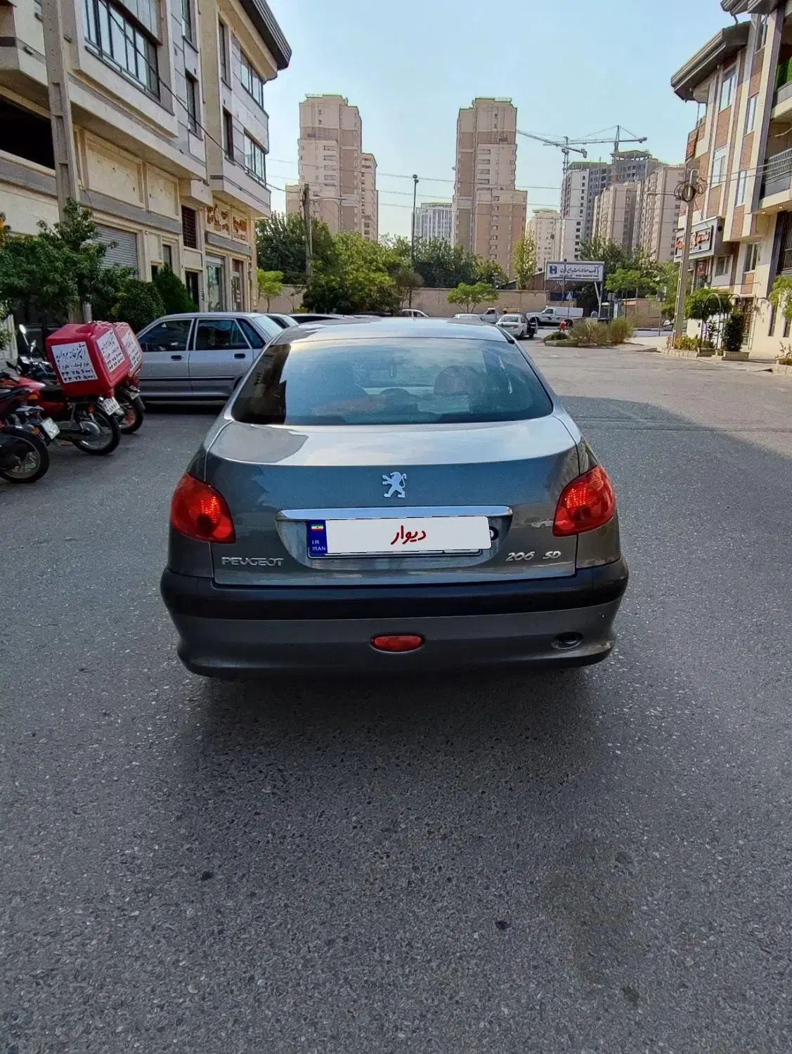 پژو ۲۰۶ صندوق دار v8 - 1397