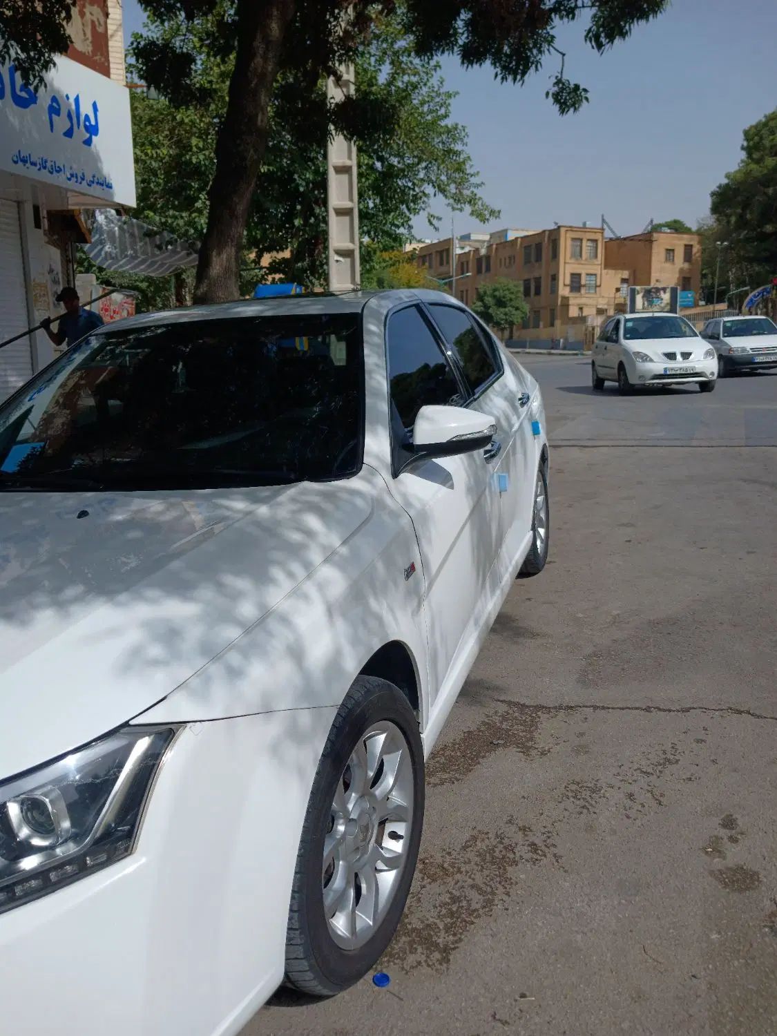دنا پلاس توربو اتوماتیک - 1401