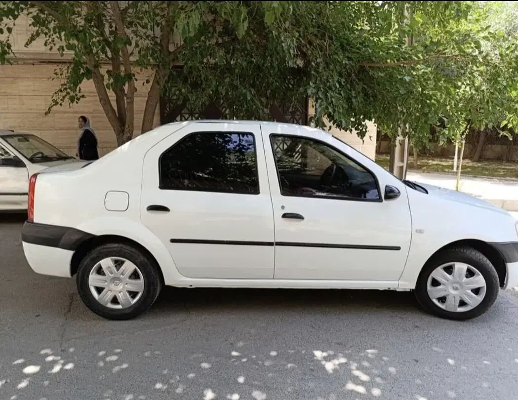 خودرو رنو، تندر 90 آگهی ann_20056545