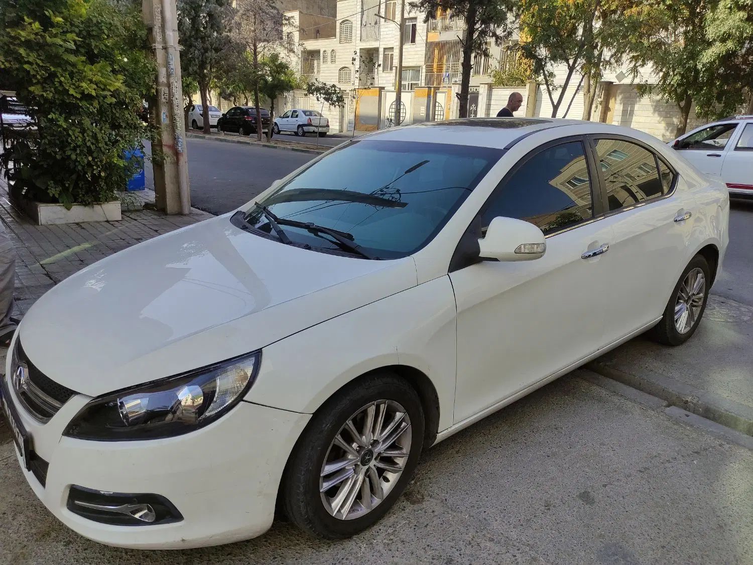 جک J5 اتوماتیک - 1395