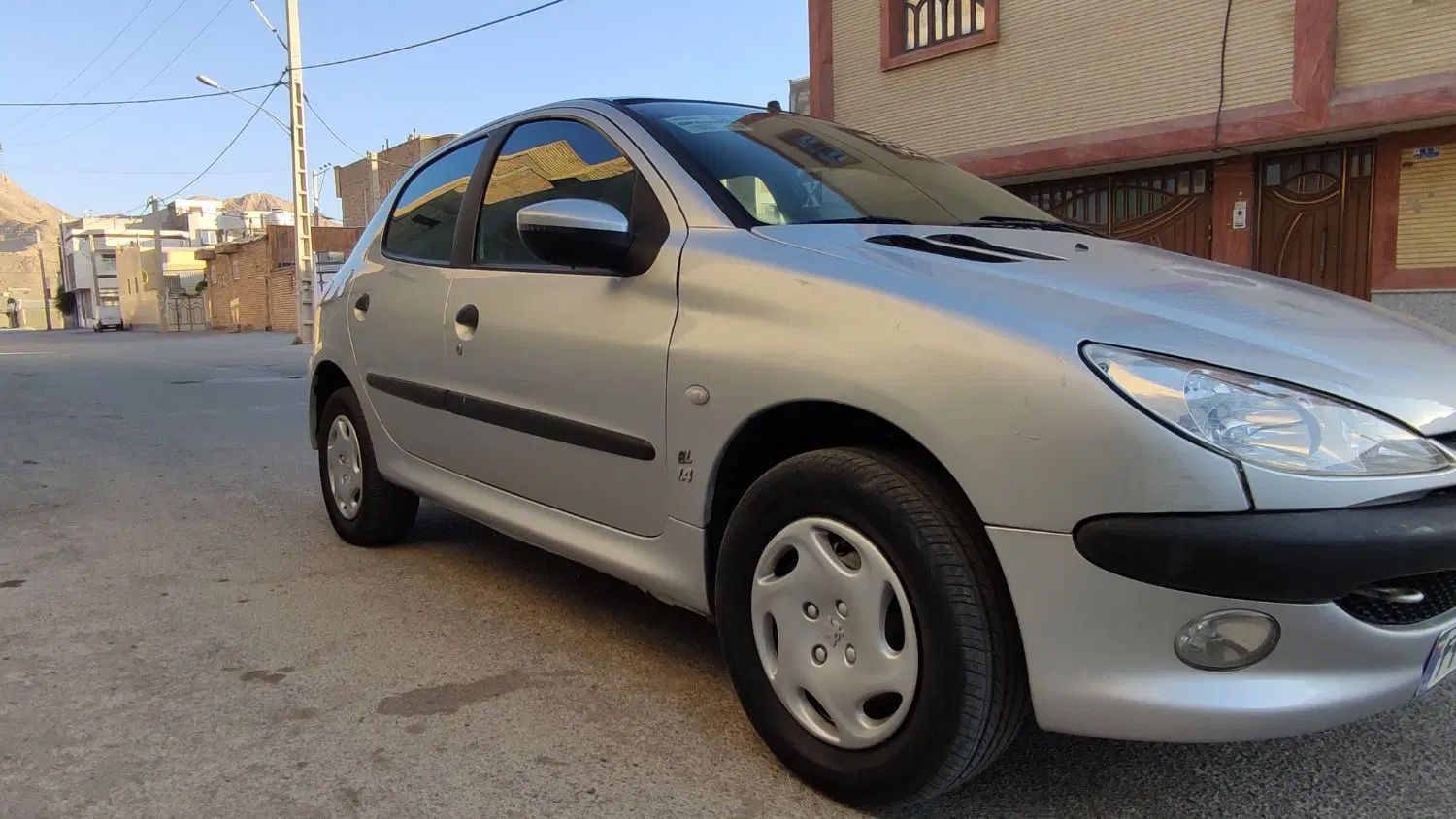 پژو ۲۰۶ صندوق دار v8 - 1386
