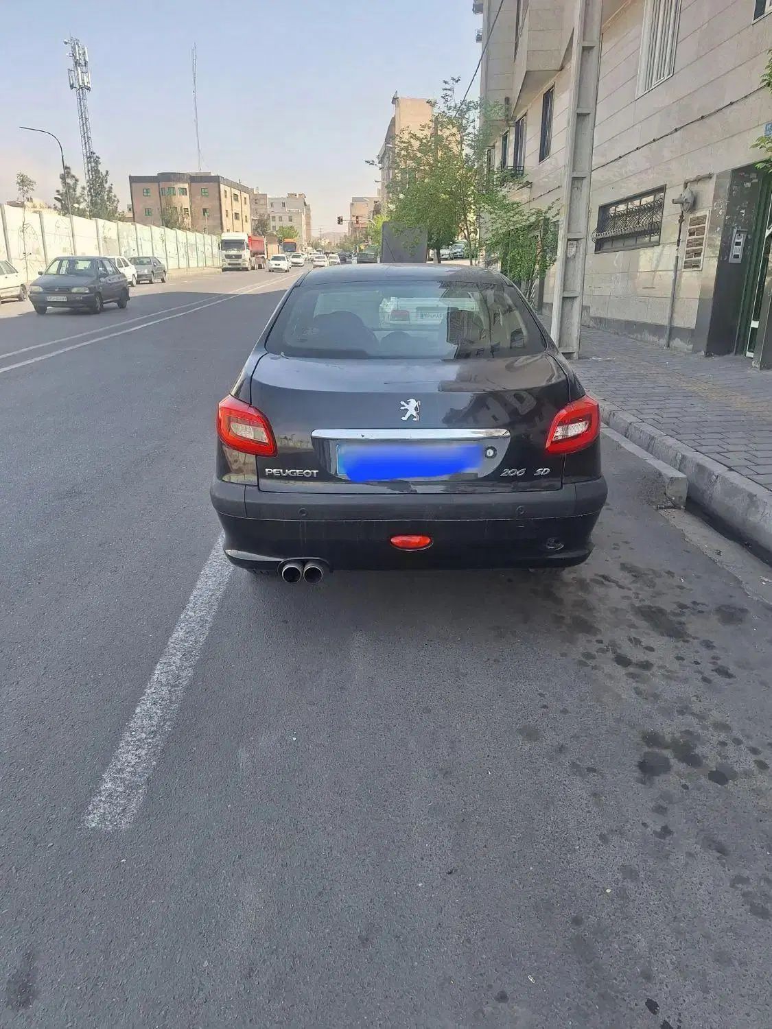 پژو ۲۰۶ صندوق دار v8 - 1395