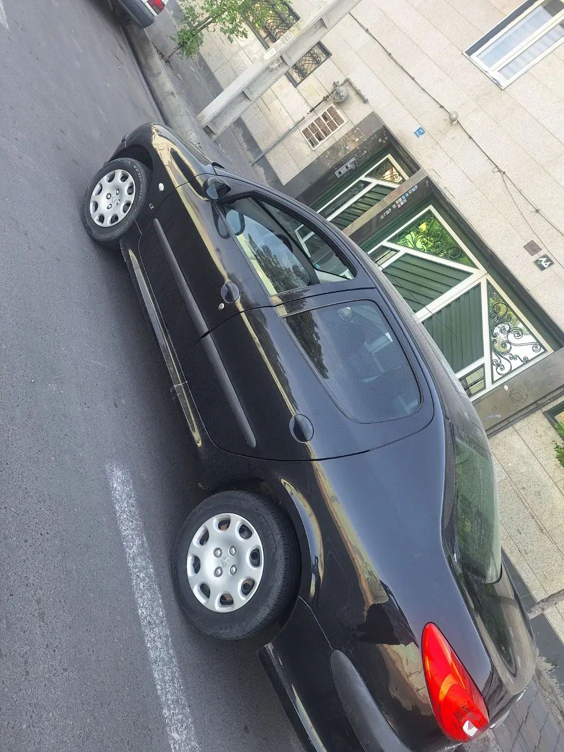 پژو ۲۰۶ صندوق دار v8 - 1395