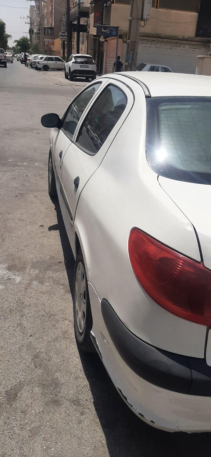 پژو ۲۰۶ صندوق دار v8 - 1389