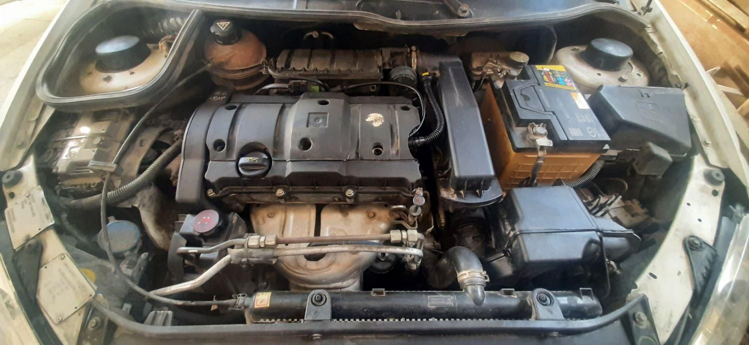 پژو ۲۰۶ صندوق دار v8 - 1389
