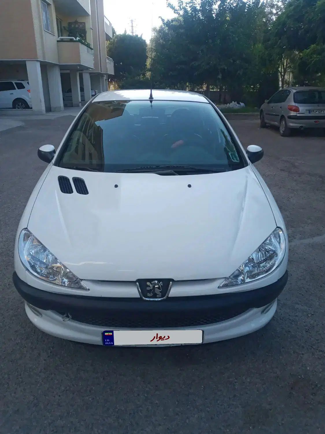 پژو ۲۰۶ صندوق دار v8 - 1389