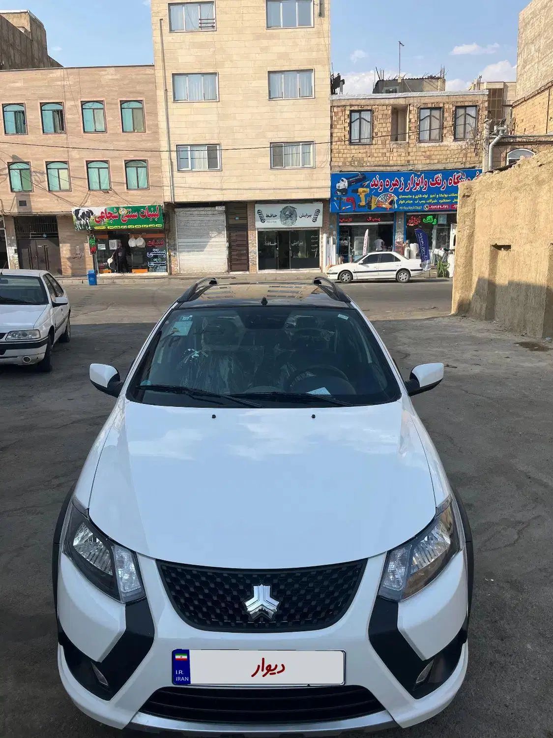 کوییک R دنده‌ای - 1404