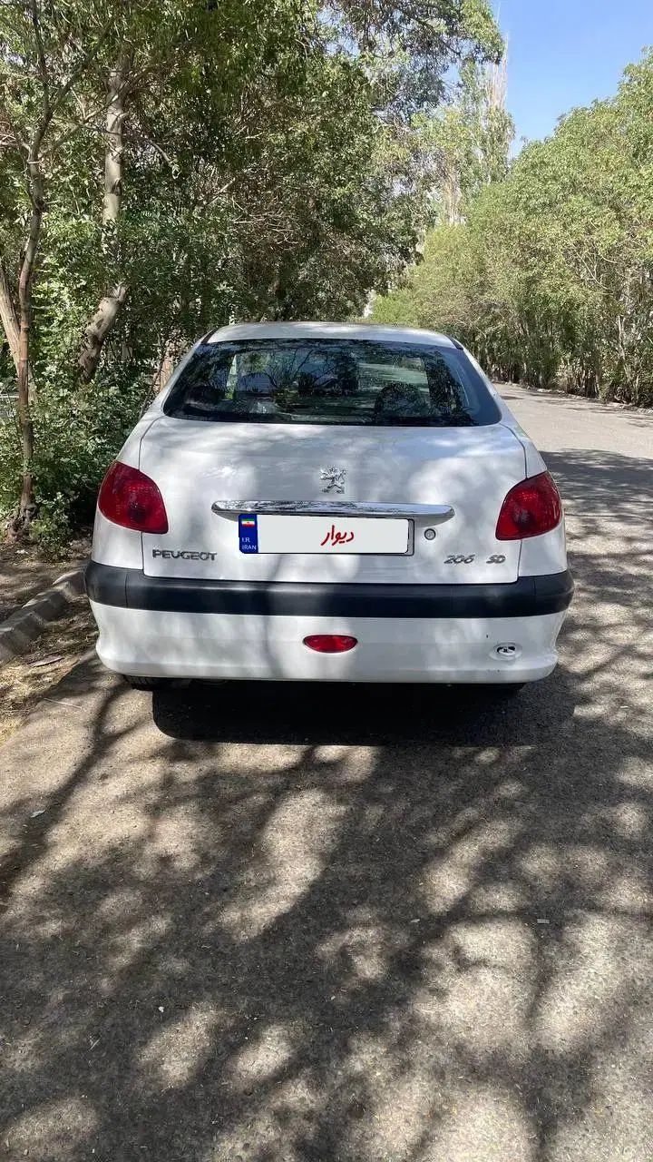 پژو ۲۰۶ صندوق دار v8 - 1400