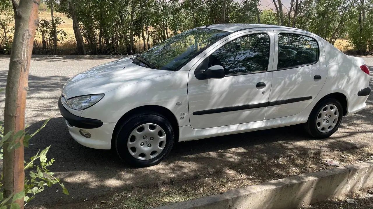 پژو ۲۰۶ صندوق دار v8 - 1400
