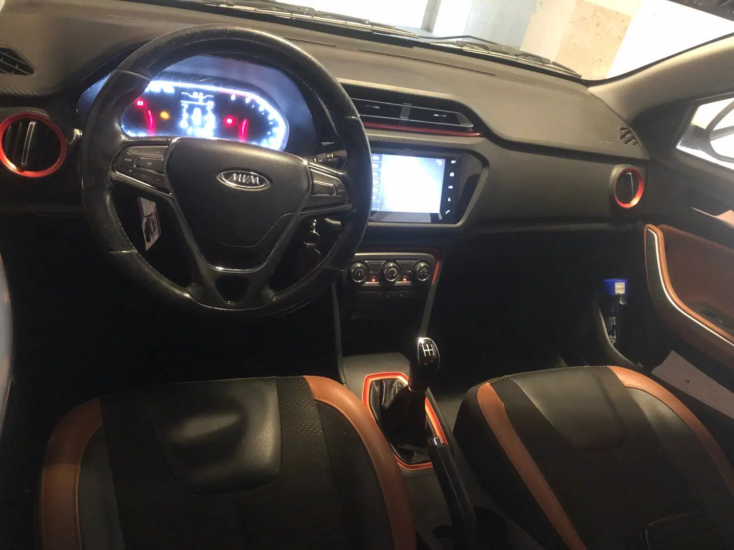 ام وی ام X22 دنده ای اسپرت اکسلنت - 1397