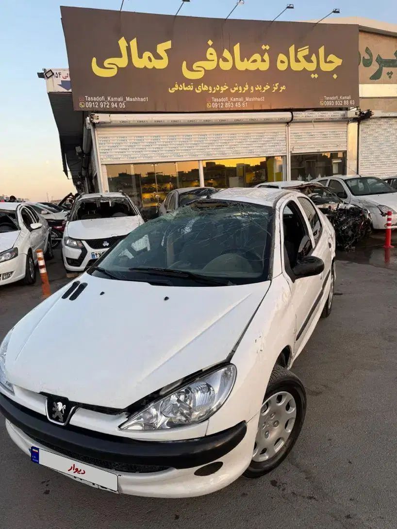 پژو ۲۰۶ صندوق دار v8 - 1390
