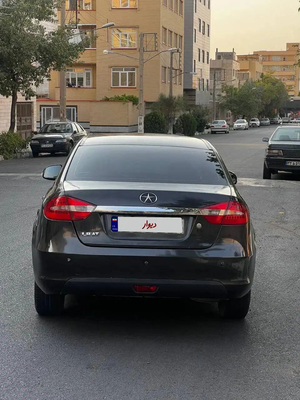 جک J5 اتوماتیک - 1394
