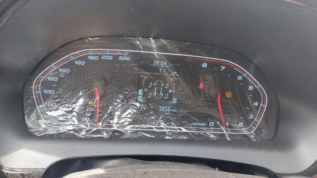ام وی ام X22 اتوماتیک اسپرت اکسلنت - 1400