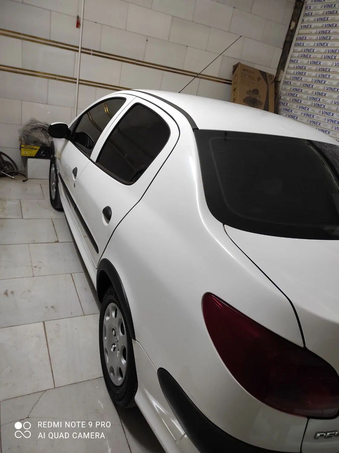 پژو ۲۰۶ صندوق دار v8 - 1397