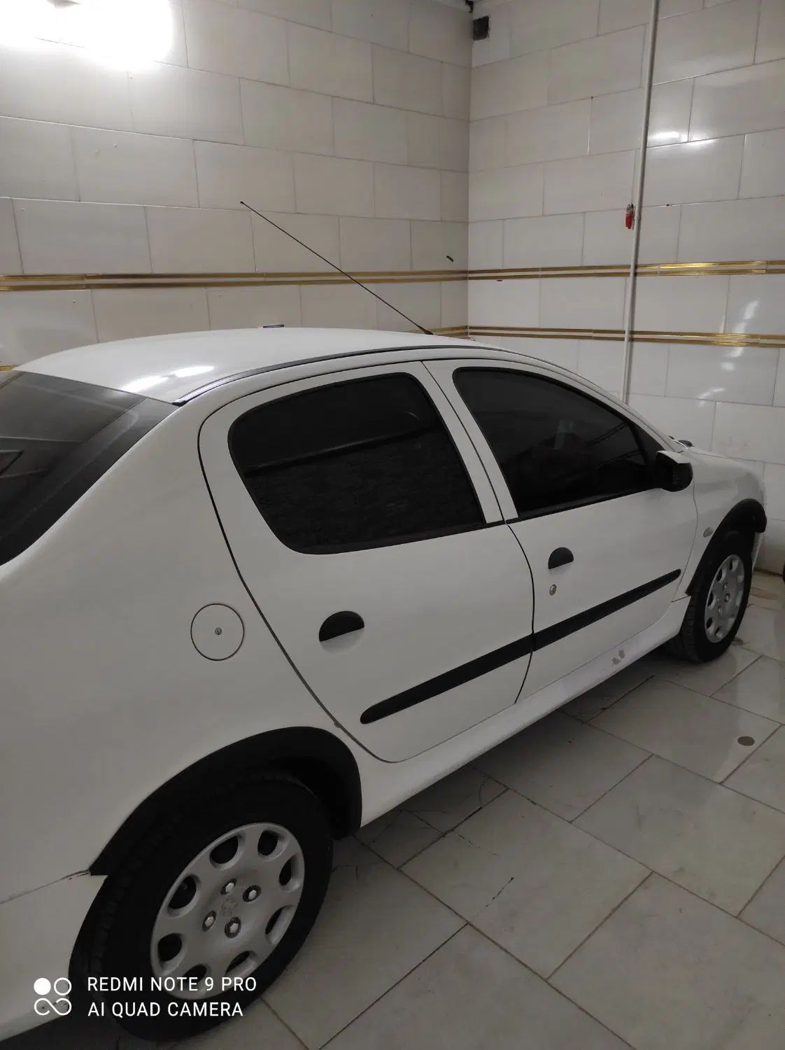 پژو ۲۰۶ صندوق دار v8 - 1397