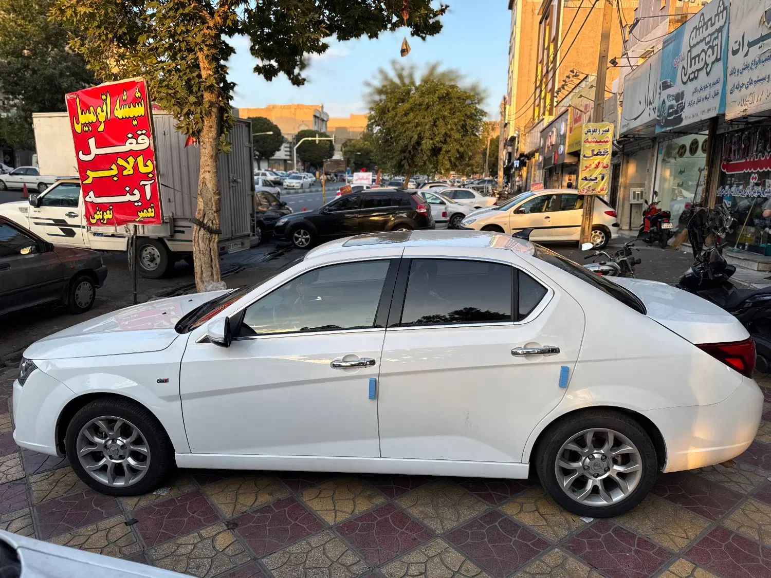دنا پلاس توربو اتوماتیک - 1401