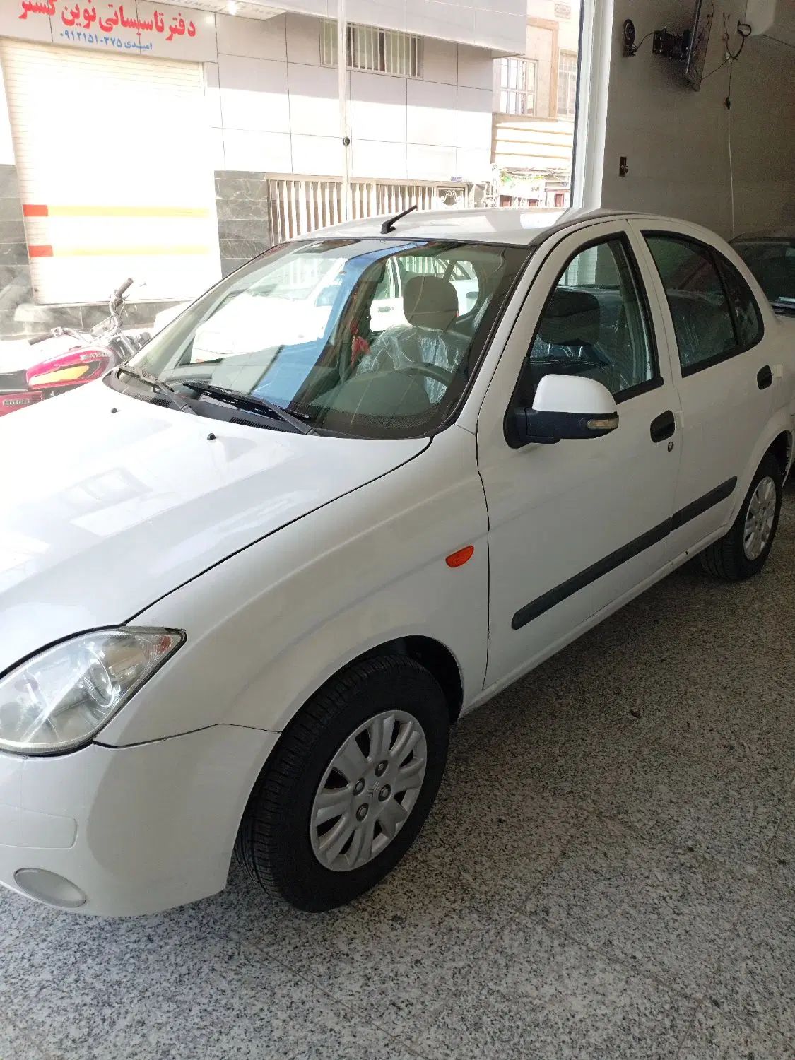 تیبا صندوق دار SX - 1395
