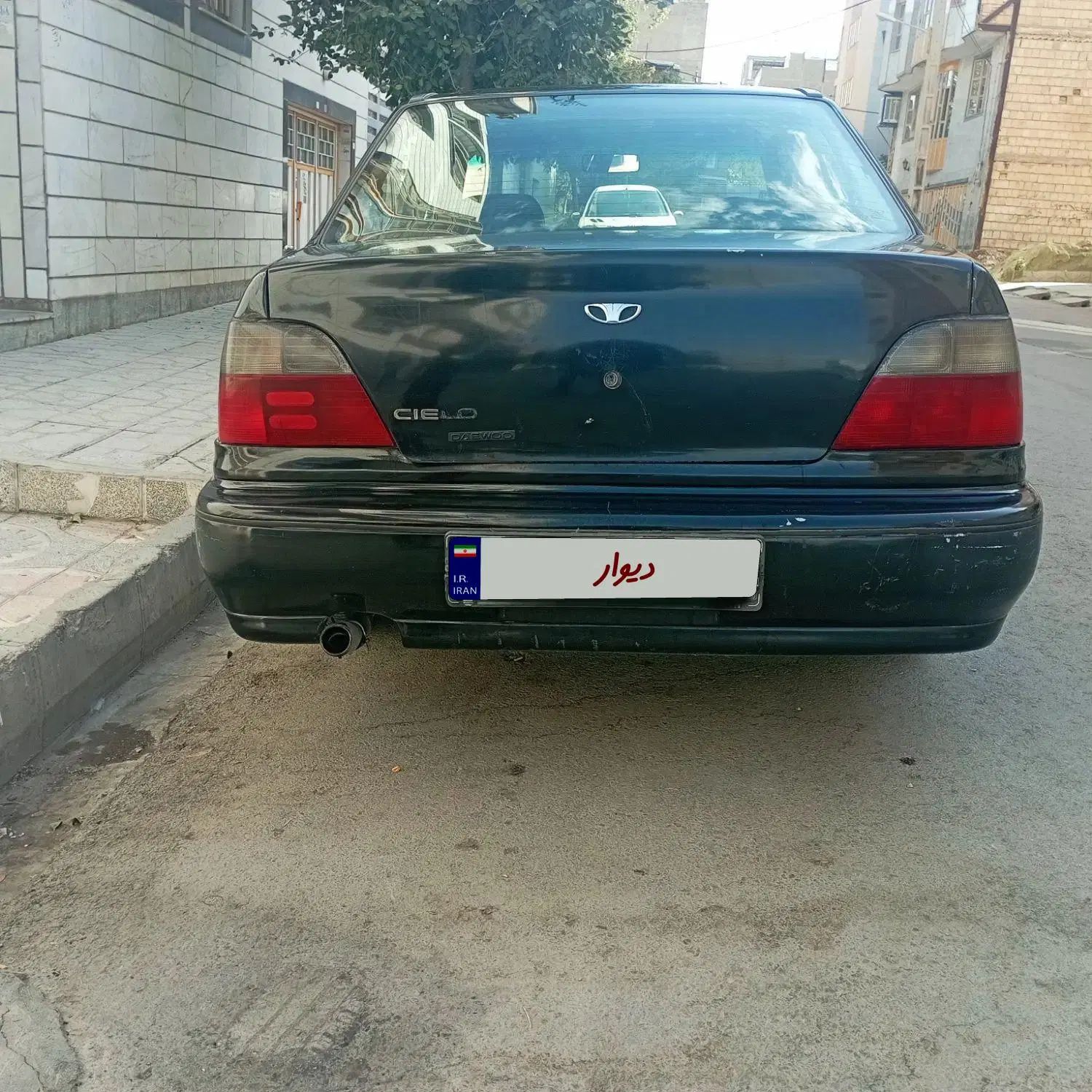 دوو سیلو سدان - 1381