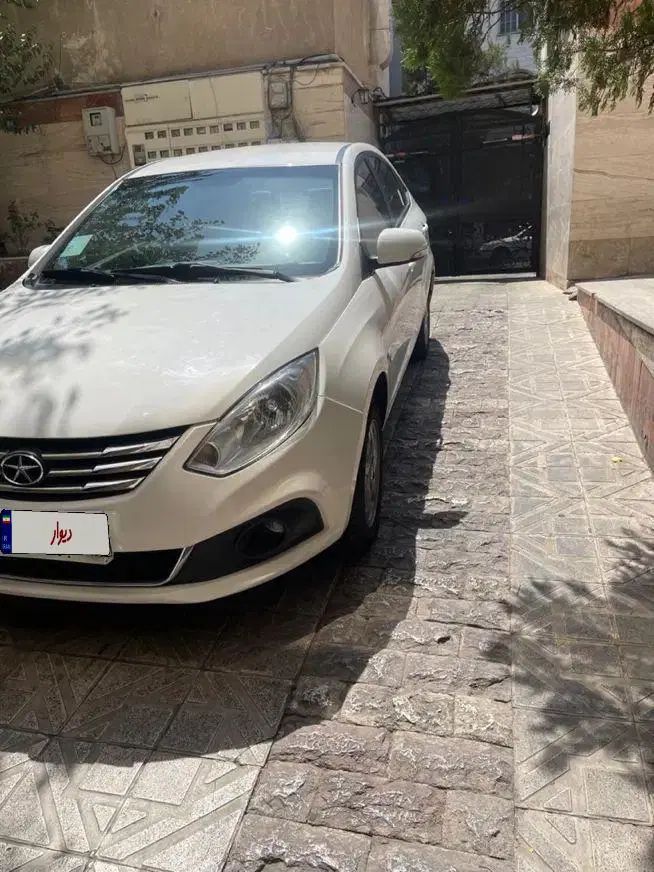 جک J4 اتوماتیک ساده - 1401