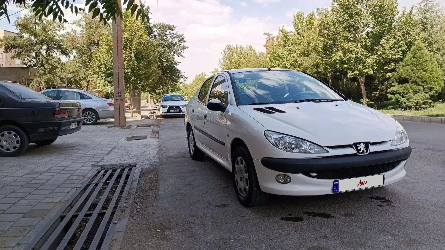پژو ۲۰۶ صندوق دار v8 - 1391