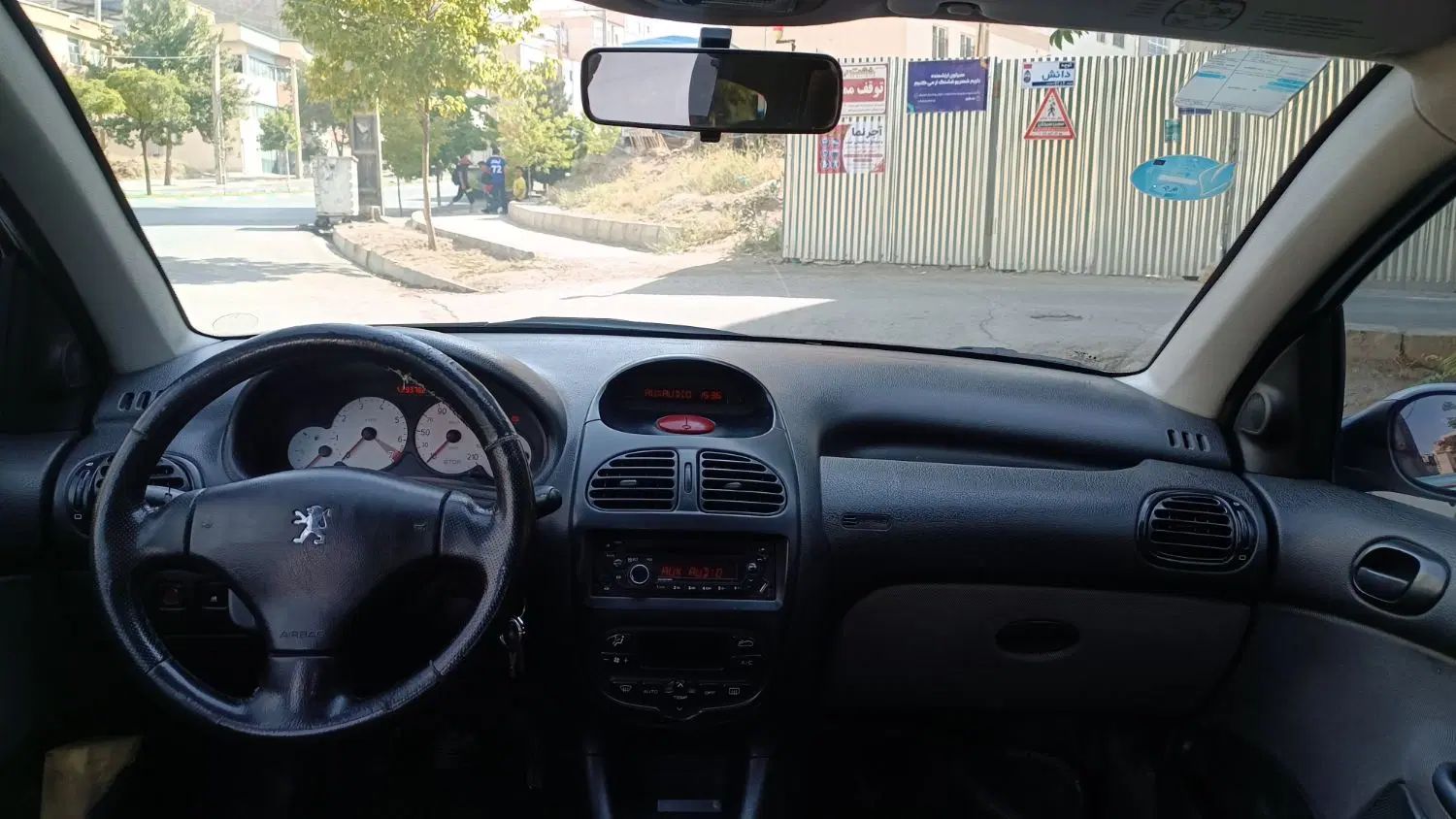 پژو ۲۰۶ صندوق دار v8 - 1391