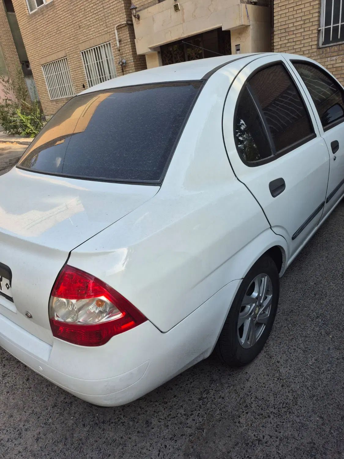 تیبا صندوق دار SX - 1398