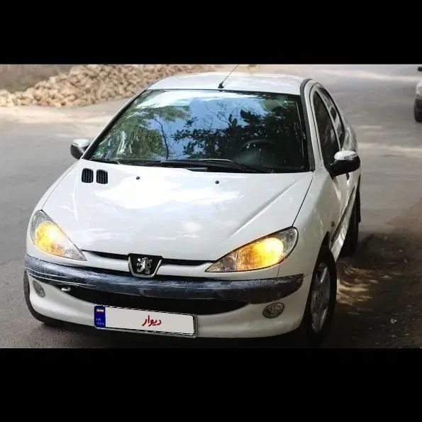 پژو ۲۰۶ صندوق دار v8 - 1394