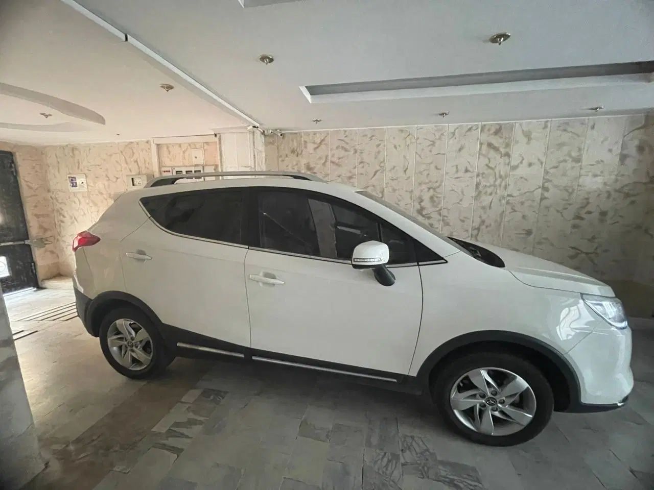 جک S3 اتوماتیک - 1402