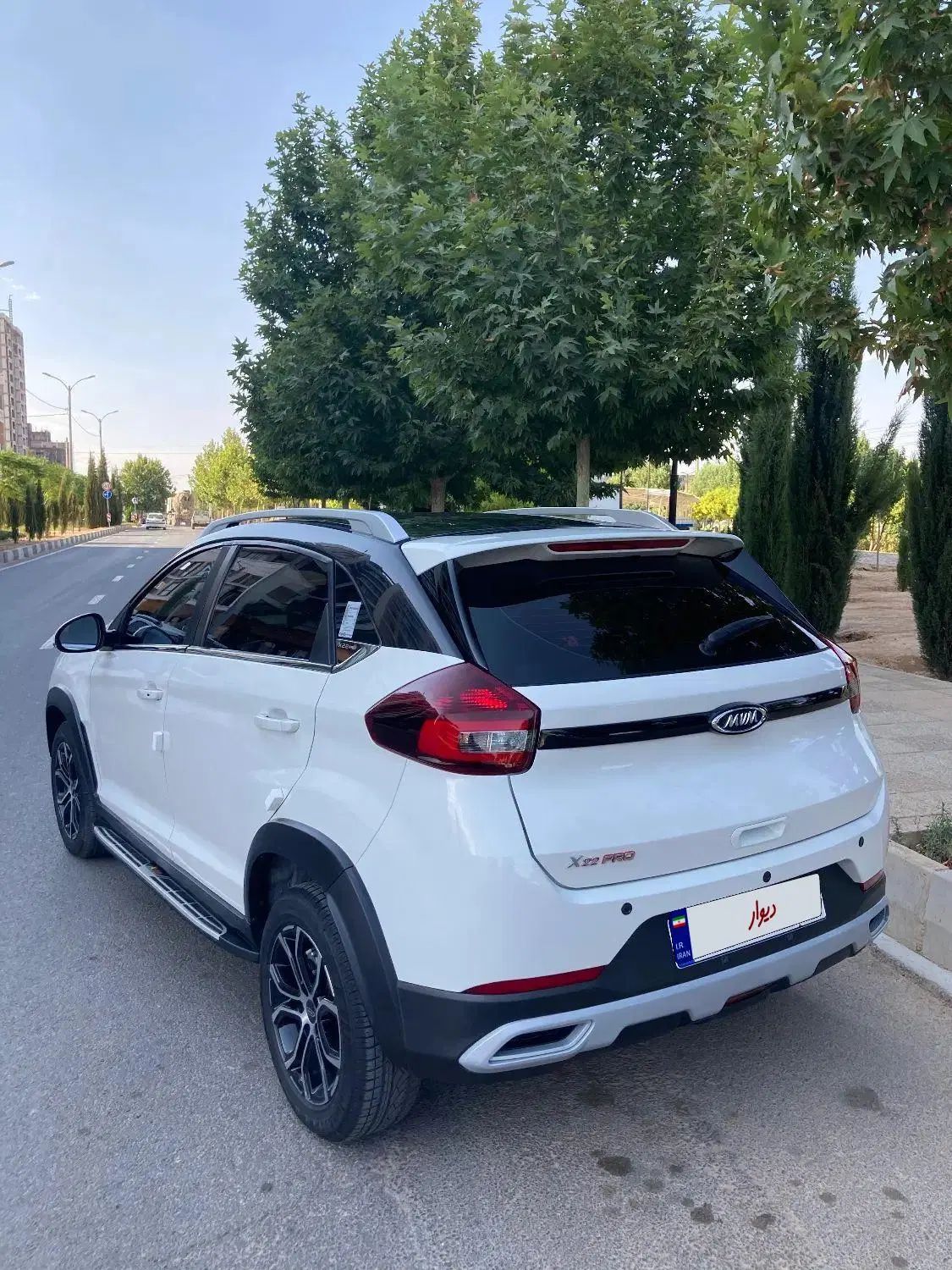 ام وی ام X22 پرو اتوماتیک IE - 1401