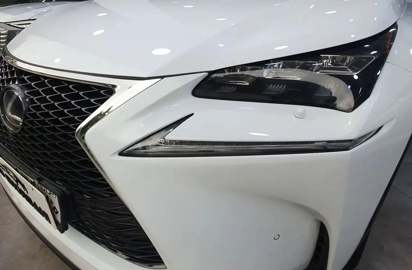 لکسوس NX هیبرید 300H Fsport - 2017