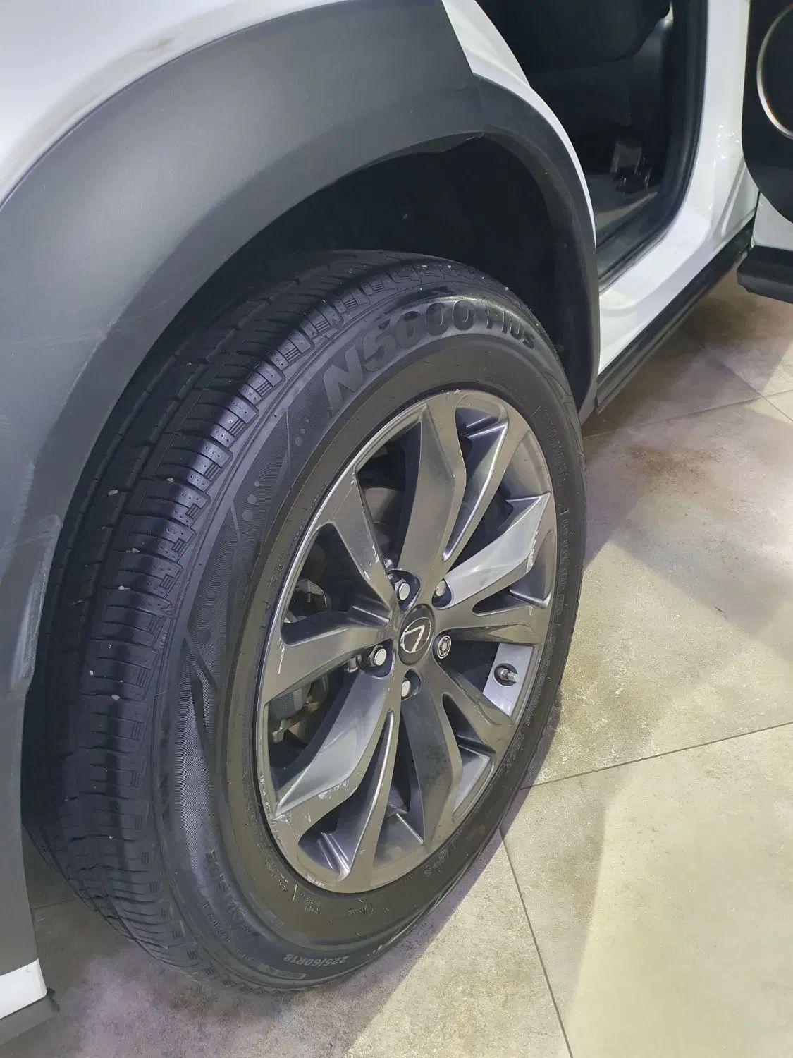 لکسوس NX هیبرید 300H Fsport - 2017