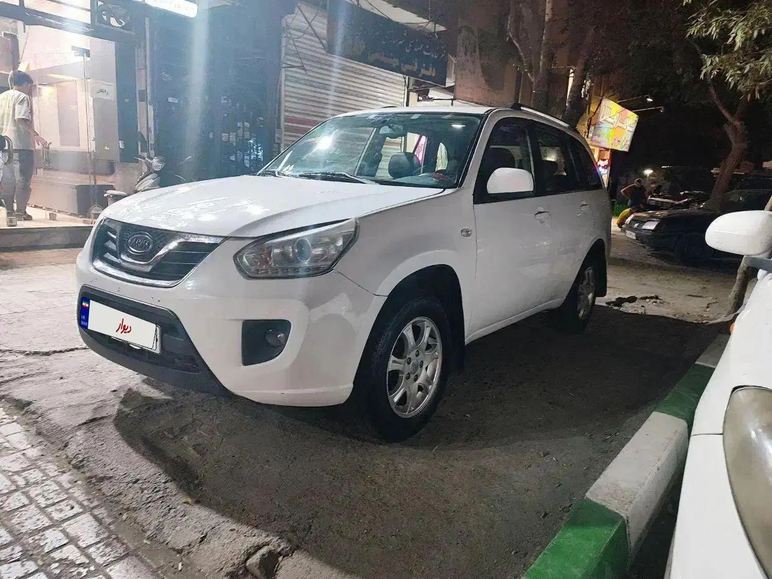 ام وی ام X33 دنده‌ای ساده - 1394