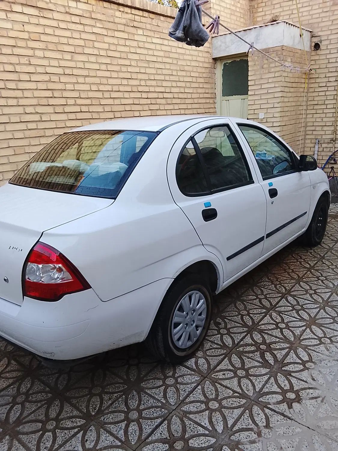 تیبا صندوق دار SX - 1398
